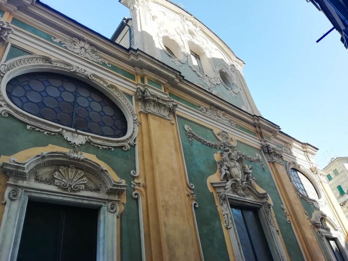 Mistrangelohome 3 - Appartamento In Pieno Centro Савона Екстериор снимка