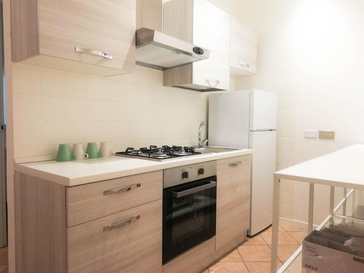 Mistrangelohome 3 - Appartamento In Pieno Centro Савона Екстериор снимка