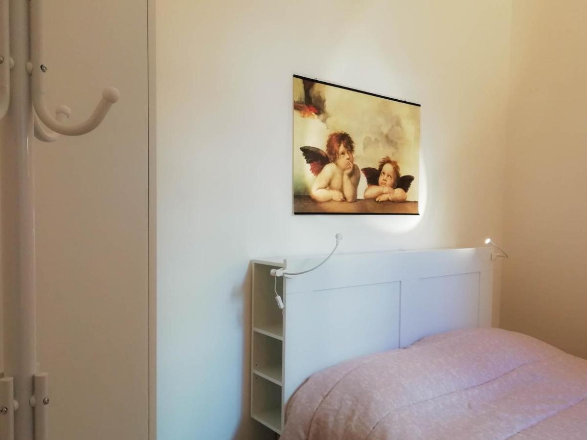 Mistrangelohome 3 - Appartamento In Pieno Centro Савона Екстериор снимка