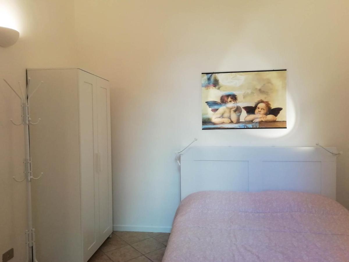 Mistrangelohome 3 - Appartamento In Pieno Centro Савона Екстериор снимка