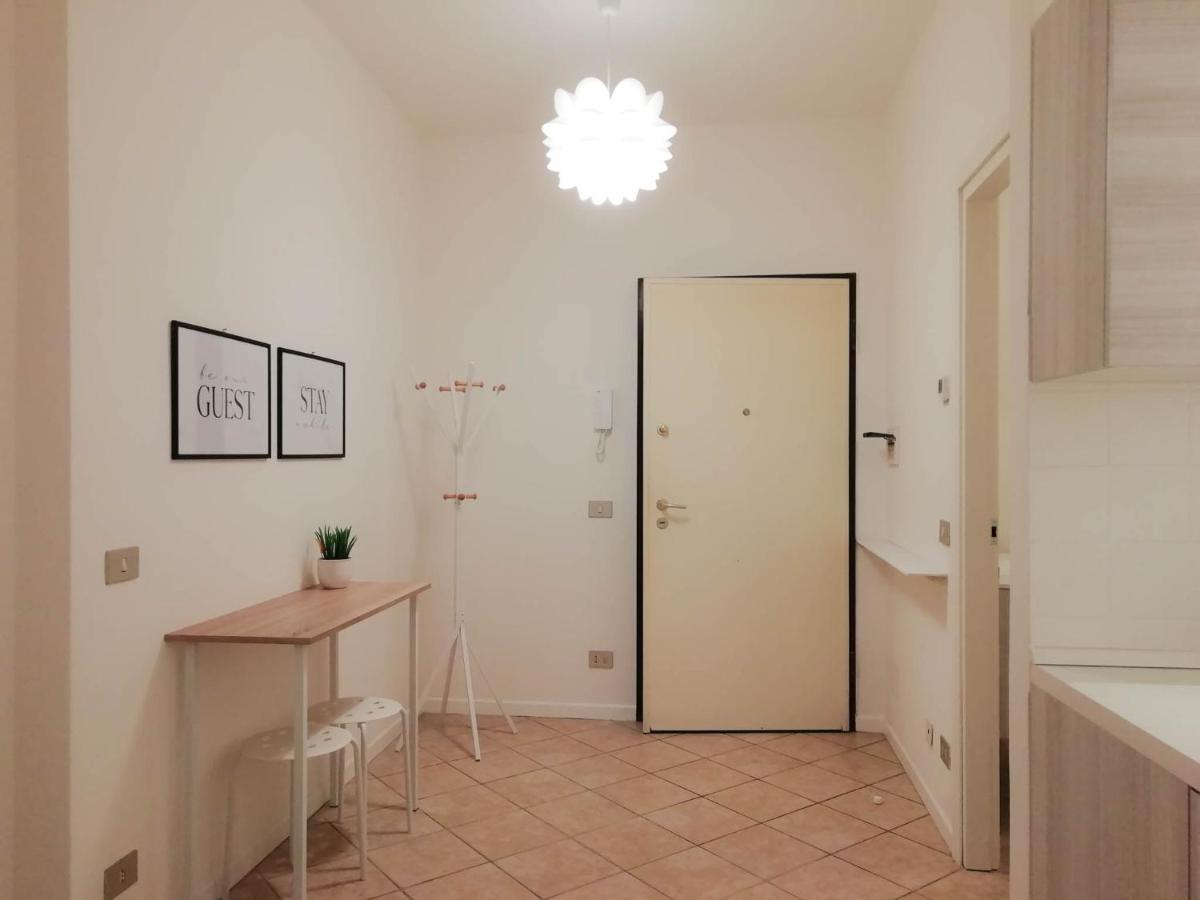 Mistrangelohome 3 - Appartamento In Pieno Centro Савона Екстериор снимка